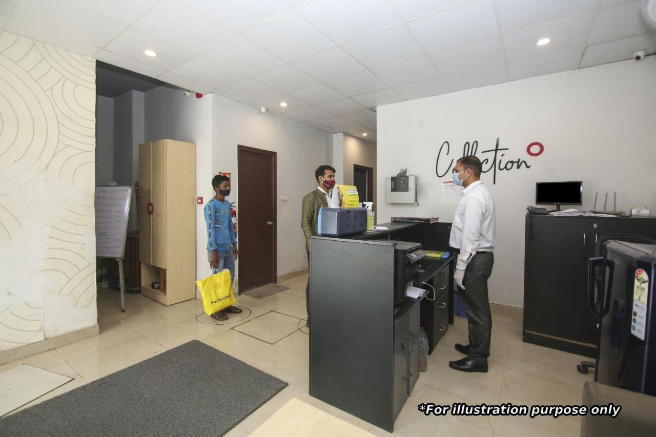 Collection O 76248 Hotel D Crown Nuova Delhi Esterno foto